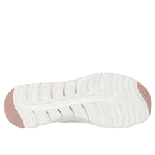 Indlæs billede til gallerivisning 104379 TPE beige damesko med slip-in